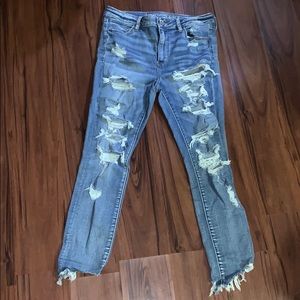 High waisted Super Distressed Jeans
